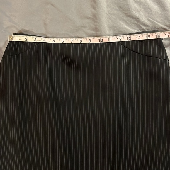 Armani Collezioni Made in Italy Pinstriped Skirt Suit 2 piece - Picture 12 of 16